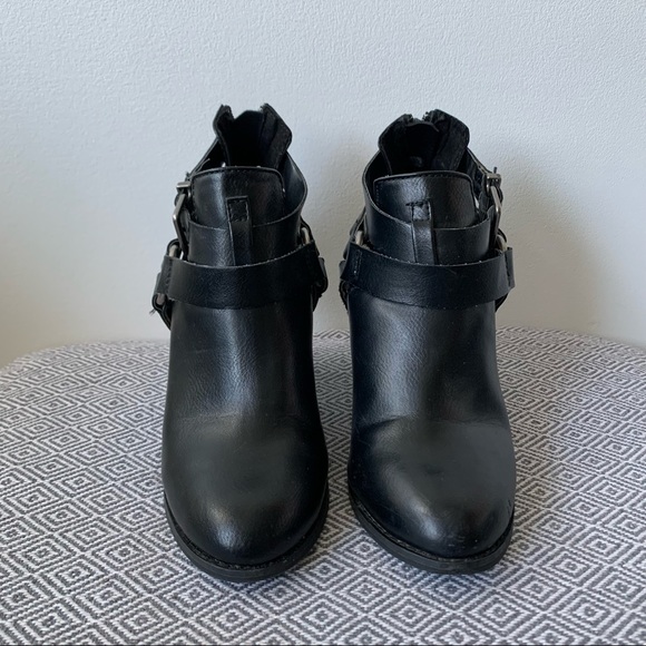 Black booties with buckles - Picture 5 of 5